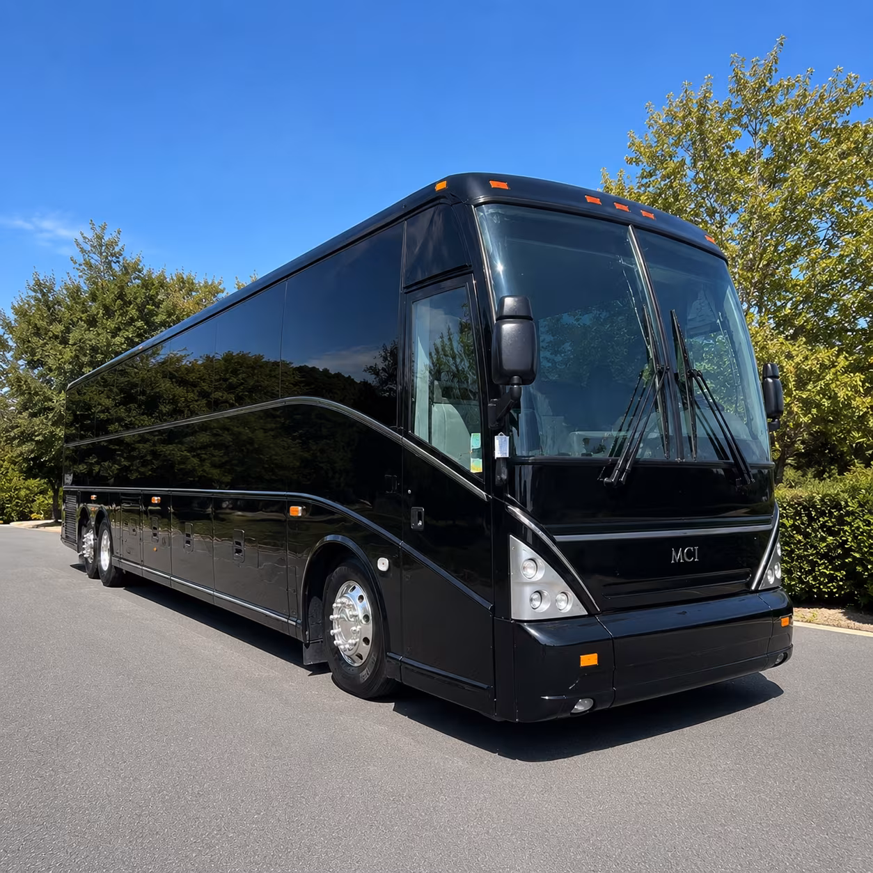 bus rentals for federal agencies and contractors operating near tyler