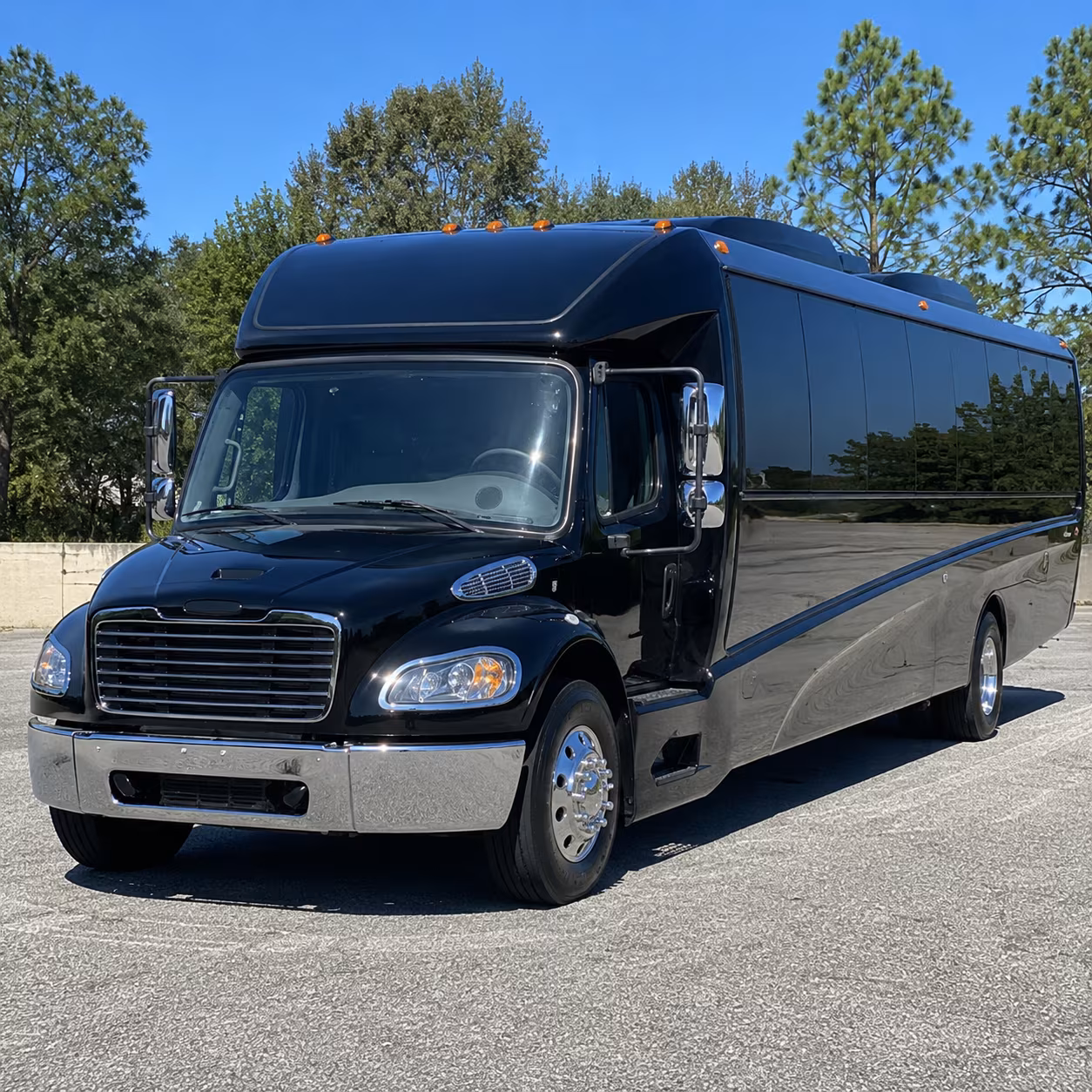 tyler 35 passenger minibus