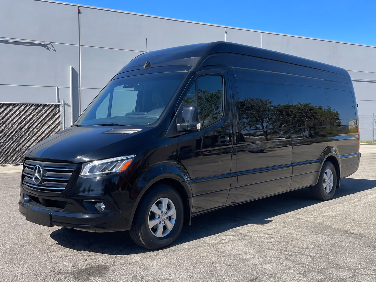 tyler sprinter limousine