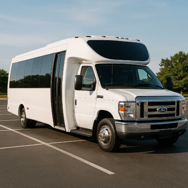 Tyler Coach Bus Service 20 Passenger Minibus
